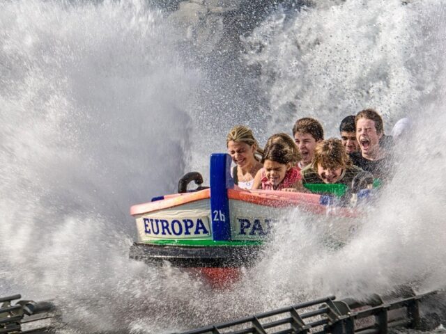 Aquaventure ou Wild Wadi : quel parc aquatique choisir