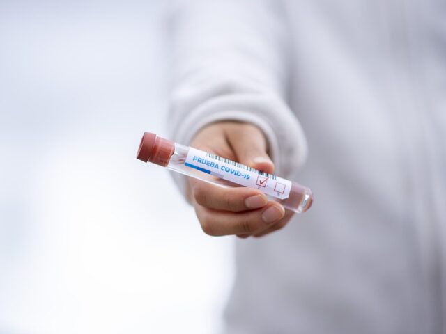 Soins de santé à Dubaï : organisation, accès et assurances